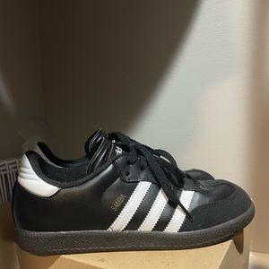 Adidas sambas